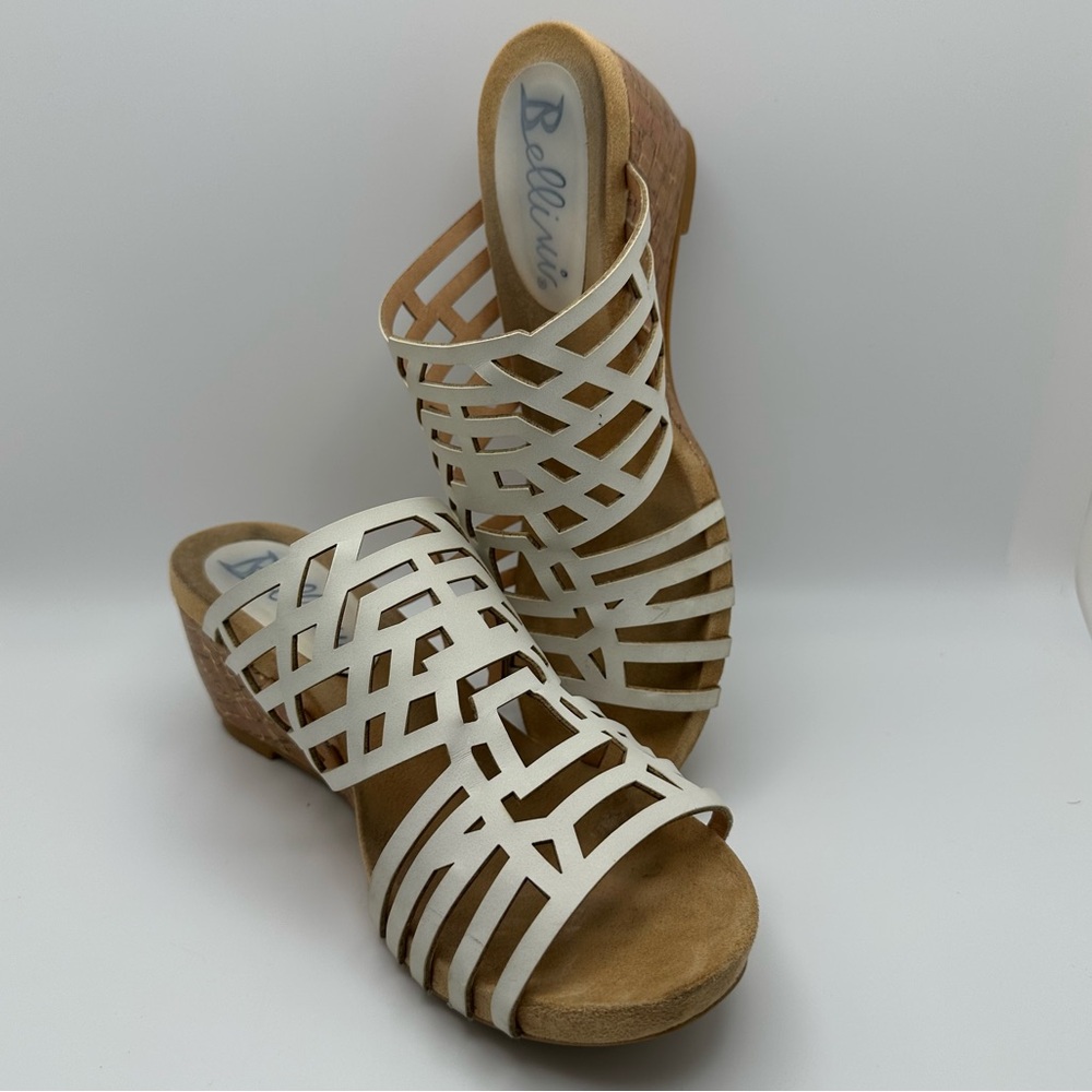 BELLINI Pretty White Faux Nubuck Wedge Slip On Sandals Size 9 - Picture 3 of 11